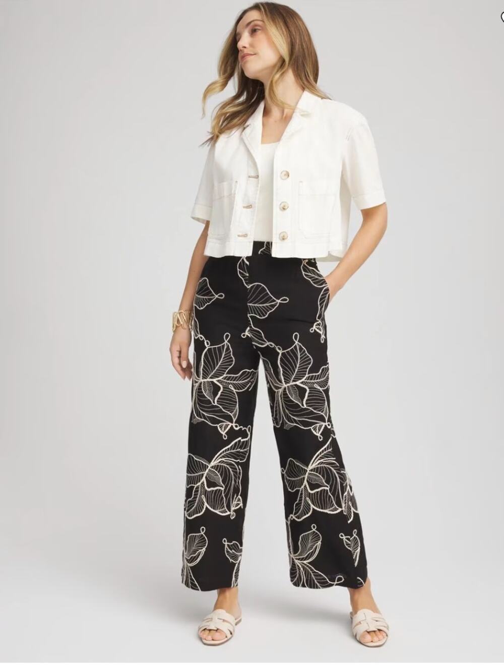 CHICO'S Embroidered Wide-Leg Cropped Pants // 16